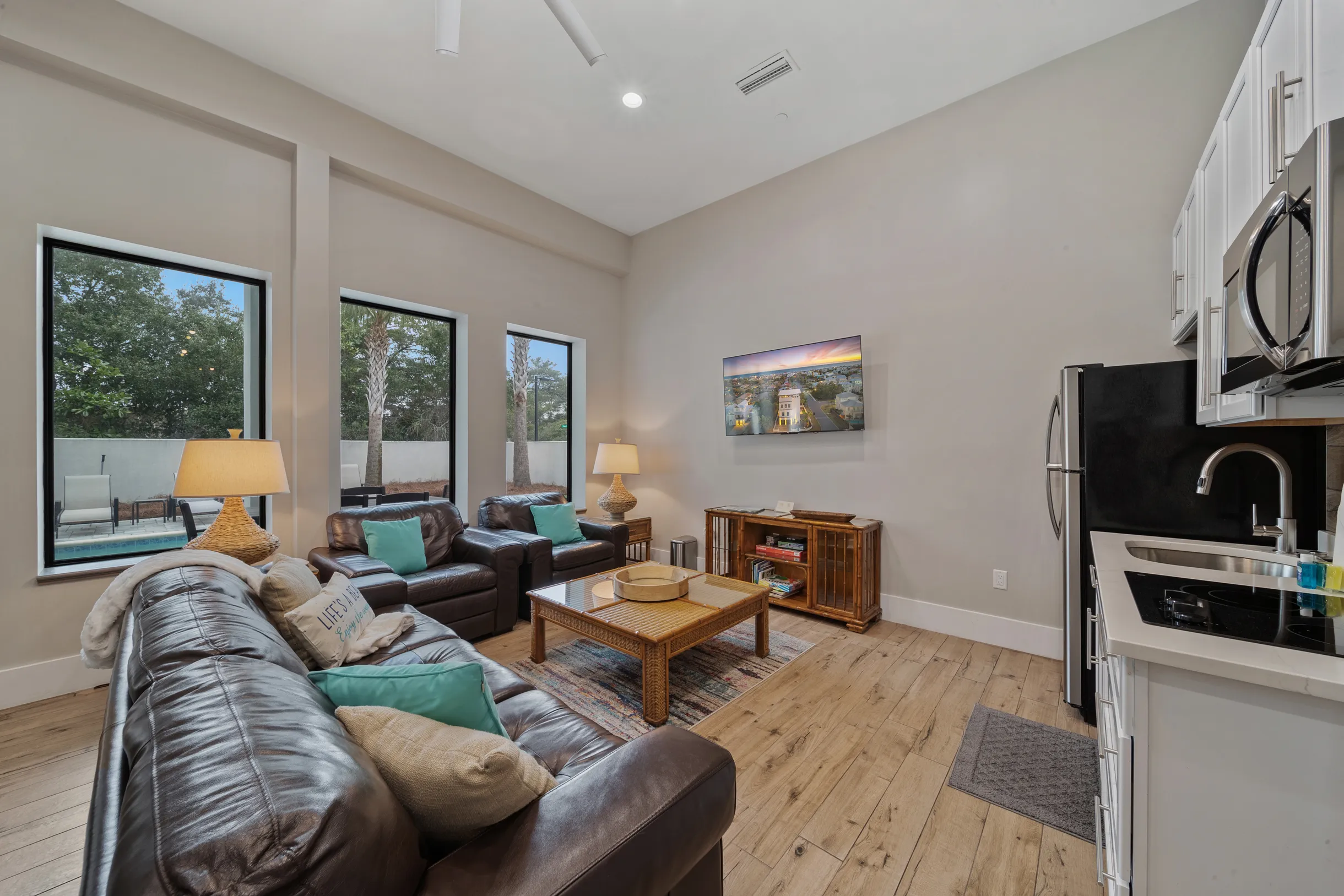 Wander Miramar Heights #39