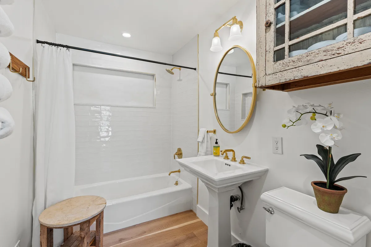 Wander Aptos Forest #6