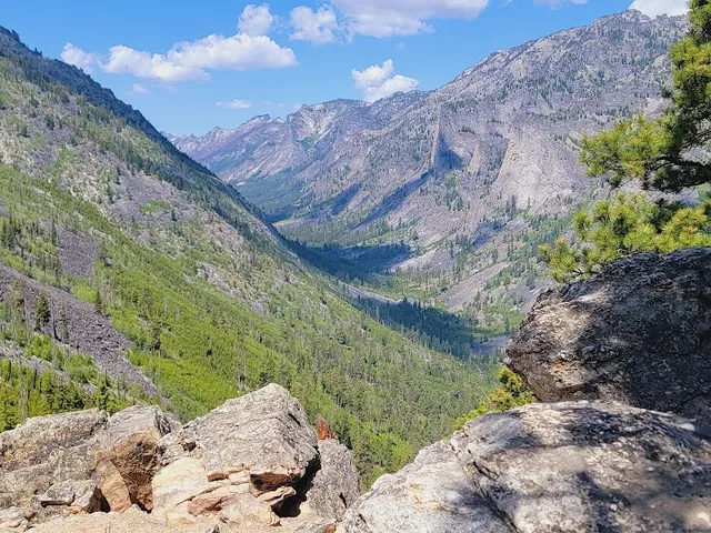 Blodgett Overlook Trailhead