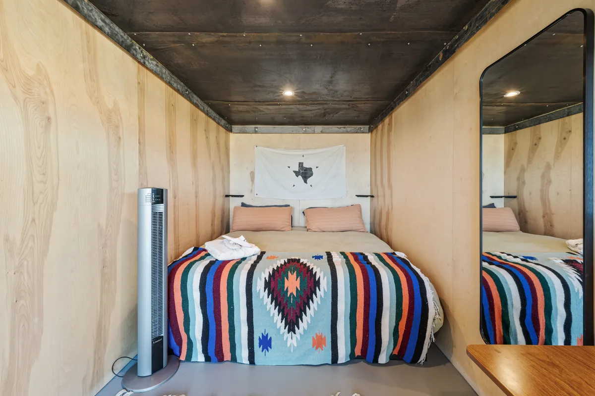 Bedroom 3 image