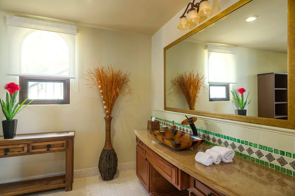 Wander Cabo Crest #14