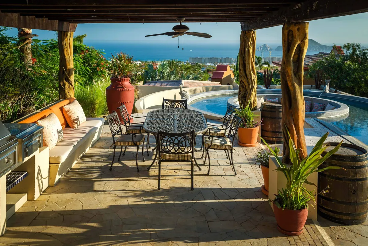 Wander Cabo Crest #37