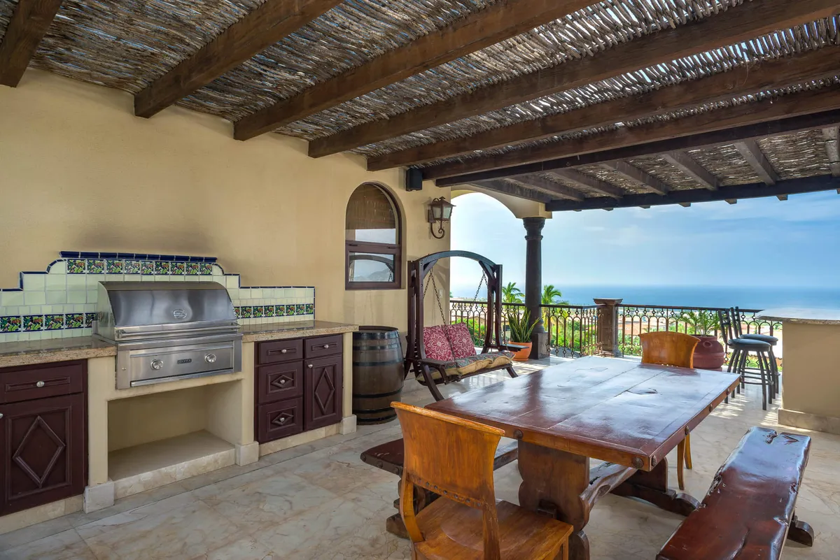 Wander Cabo Crest #30