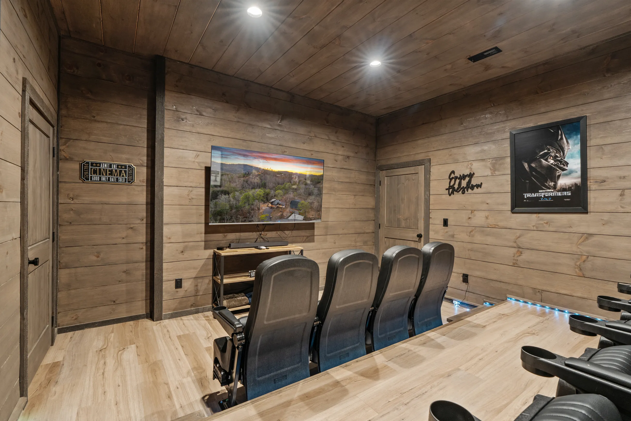 Wander Sevierville Ridge #33