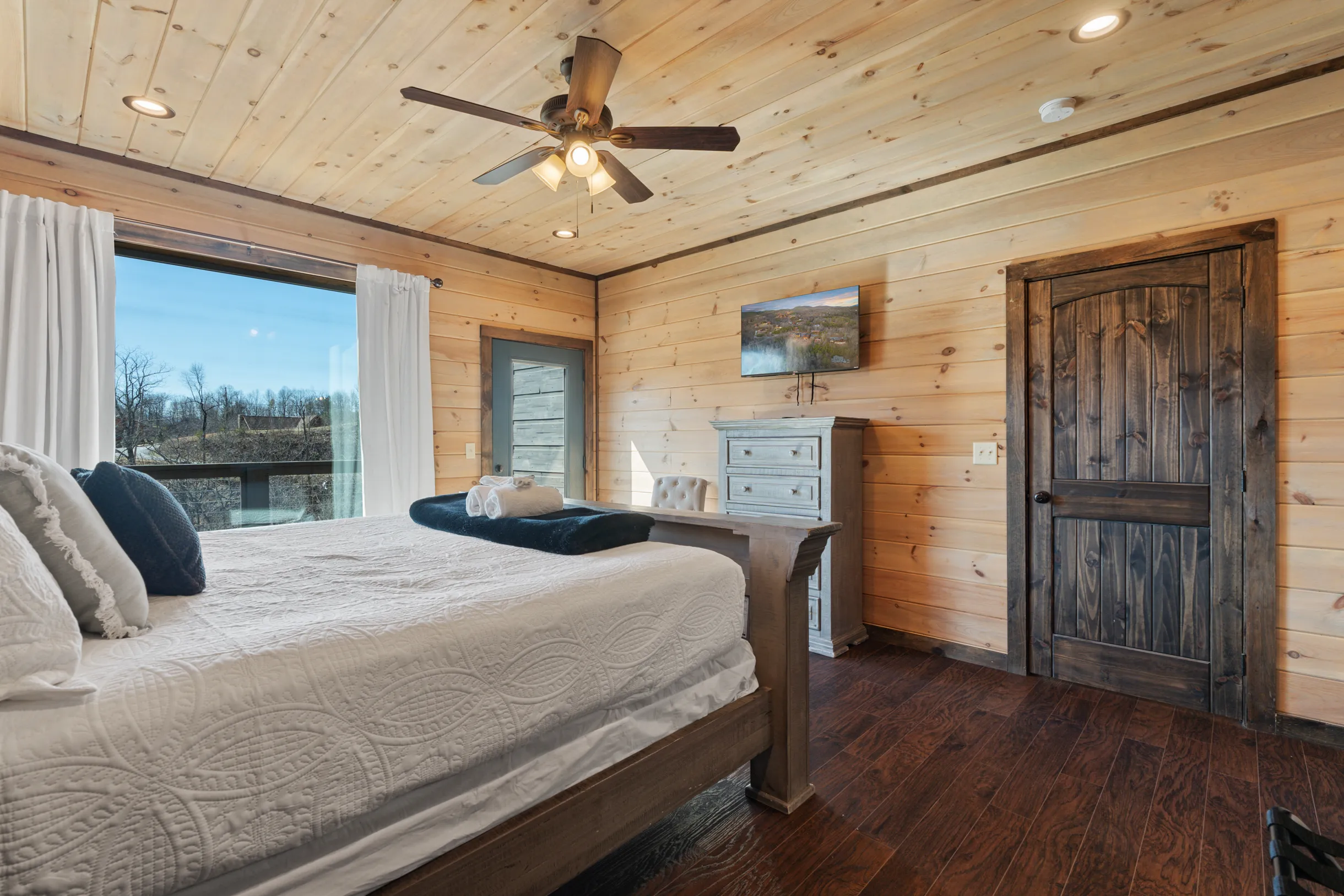 Wander Gatlinburg Creek #61