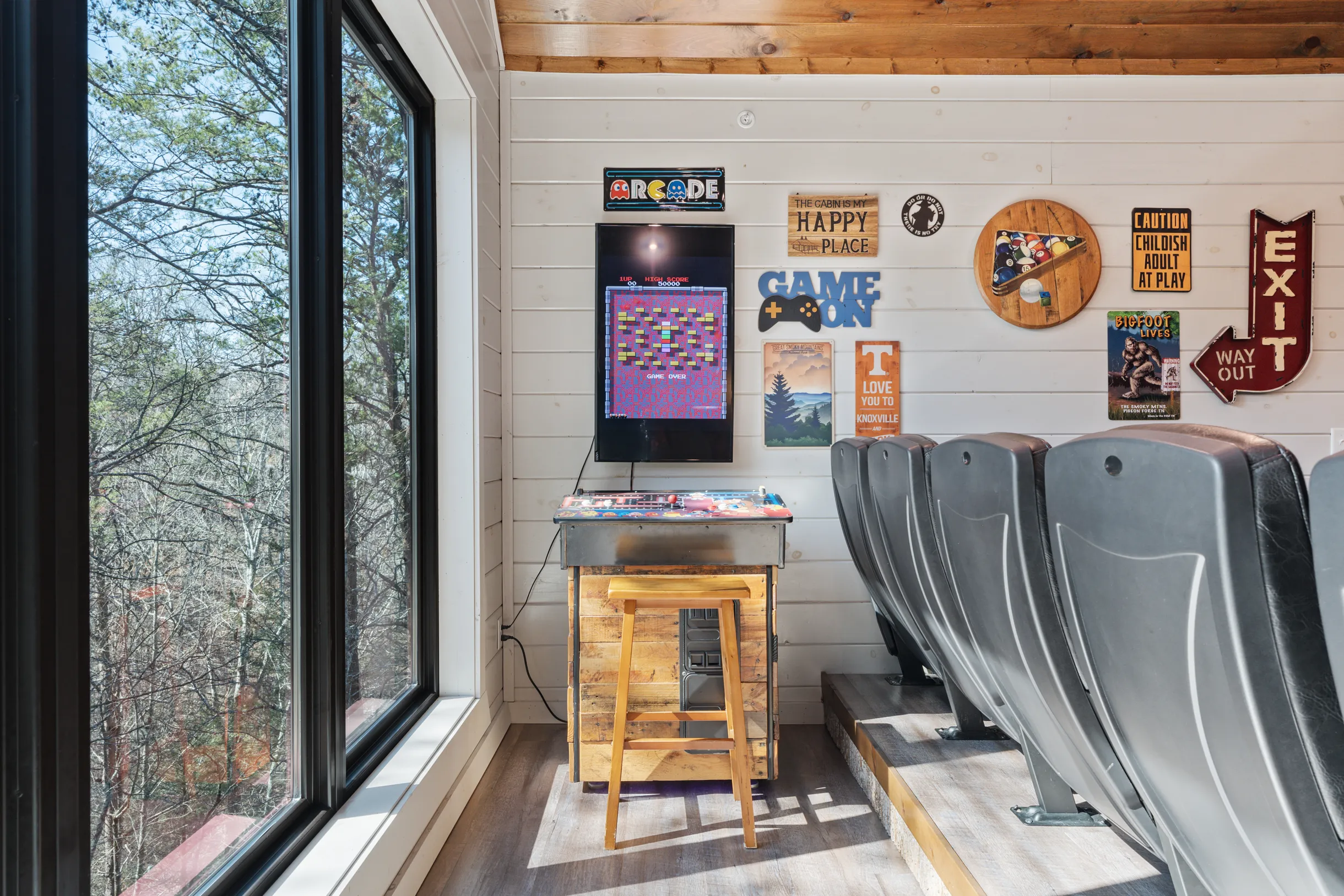 Wander Smoky Woods #85