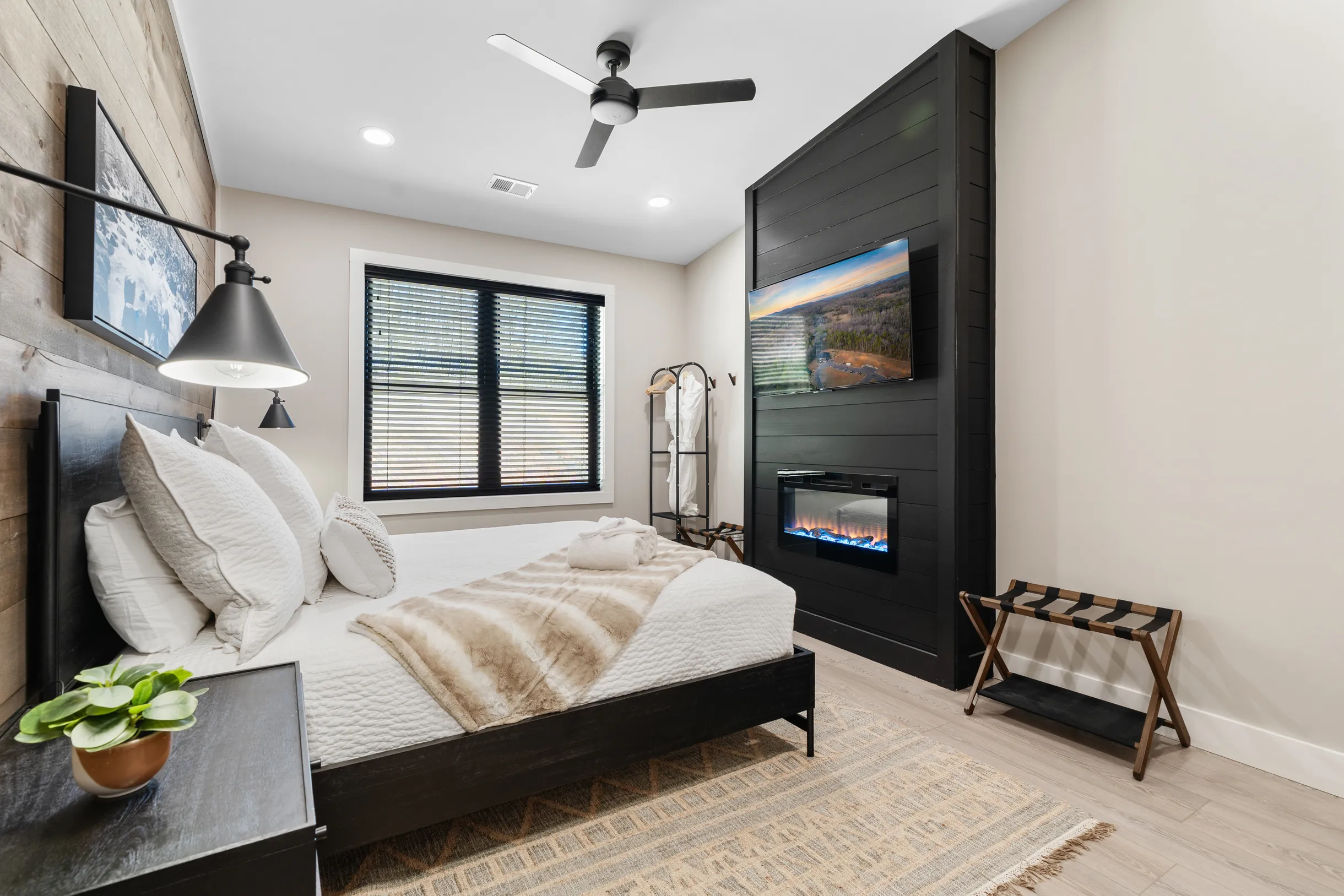 Wander Gatlinburg Forest #38