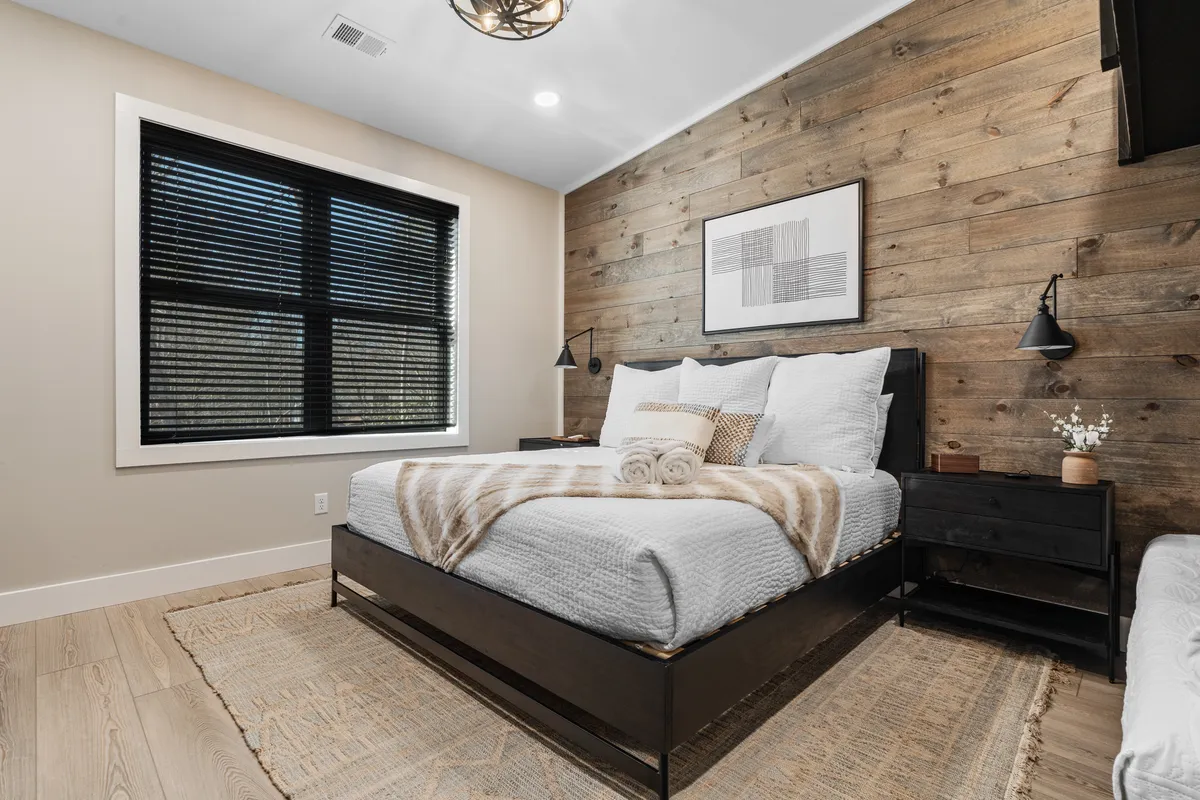 Bedroom 3 image