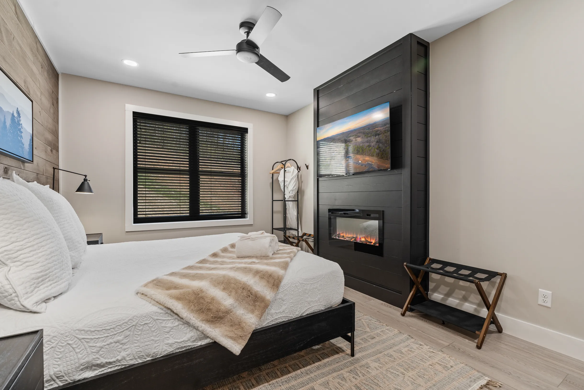 Wander Gatlinburg Forest #44