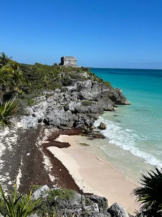 Playa Ruinas