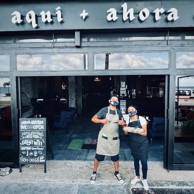 Aqui + Ahora Coffee Bar (Here and Now Cafe)