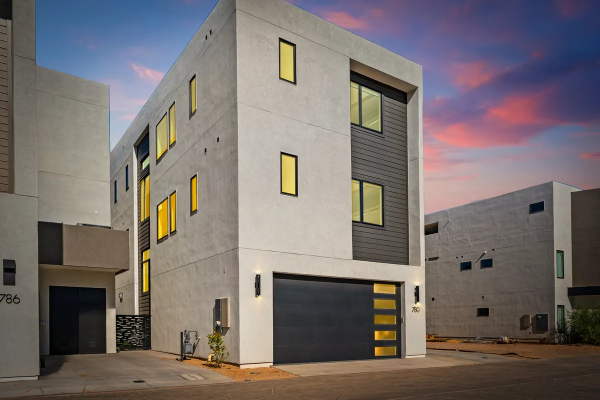 Wander St. George Serenity #57