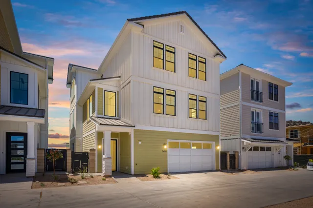 Wander St. George Sands #4