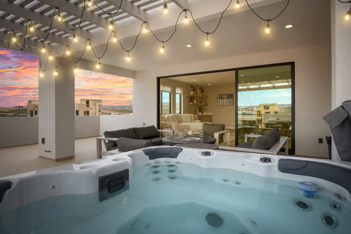 Wander St. George Panorama #43