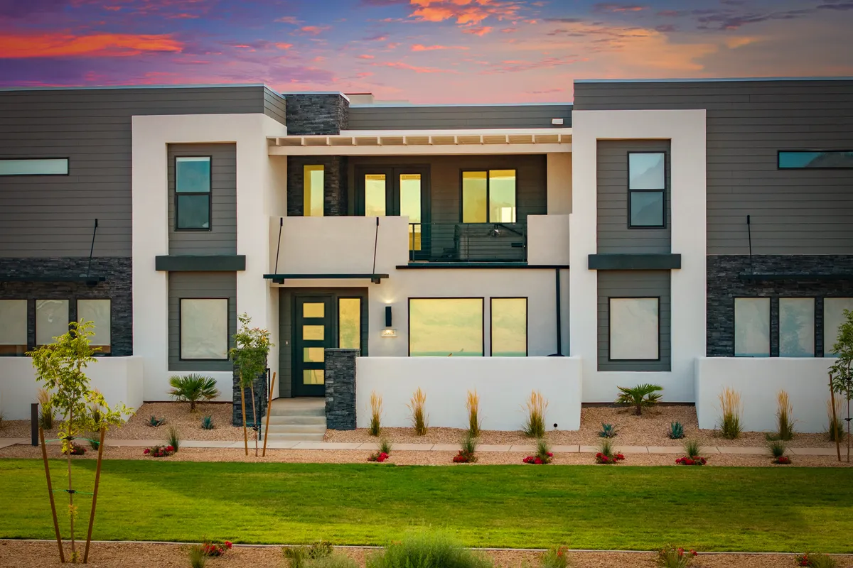 Laguna by Ember Stays