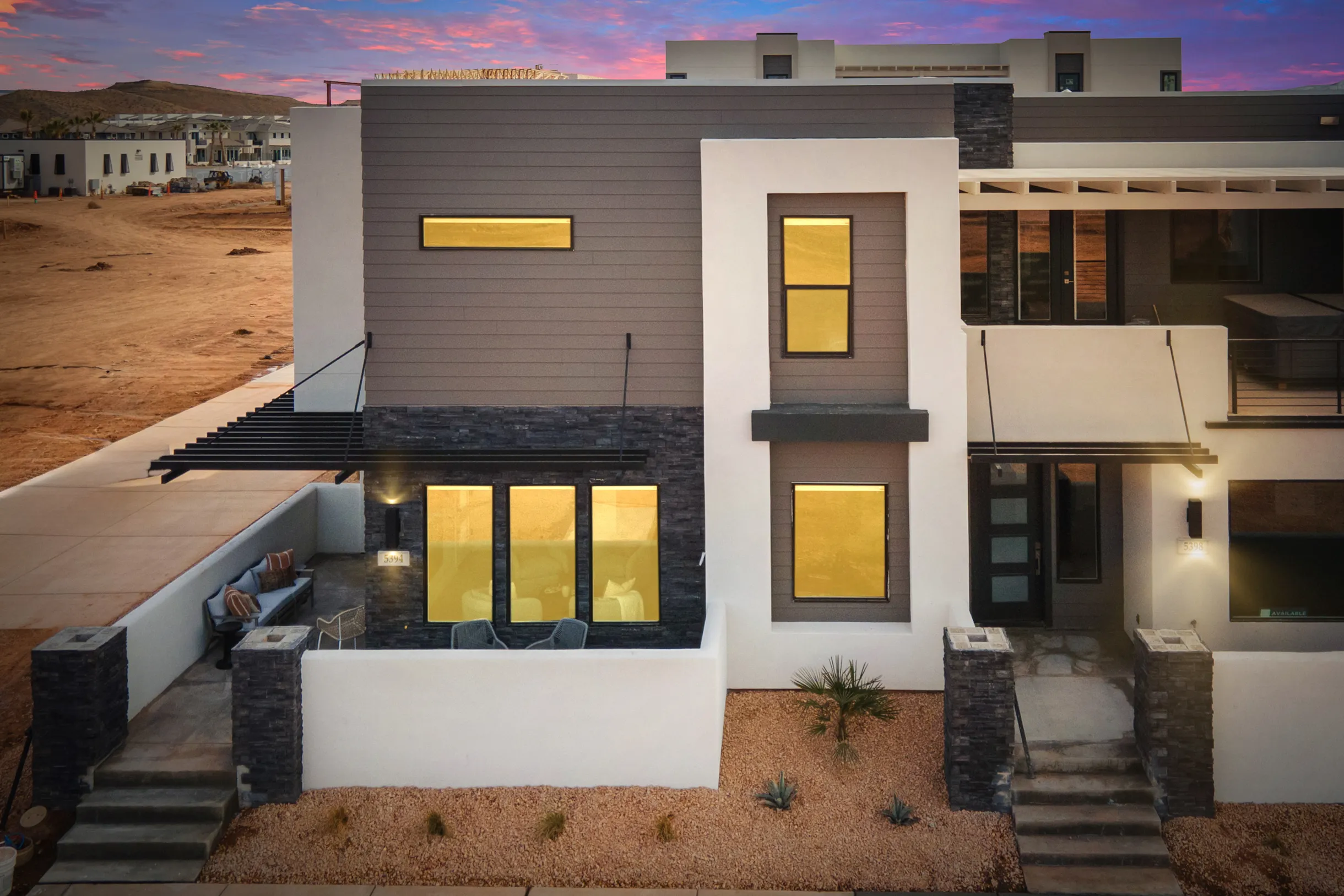 Wander St. George Spark #41