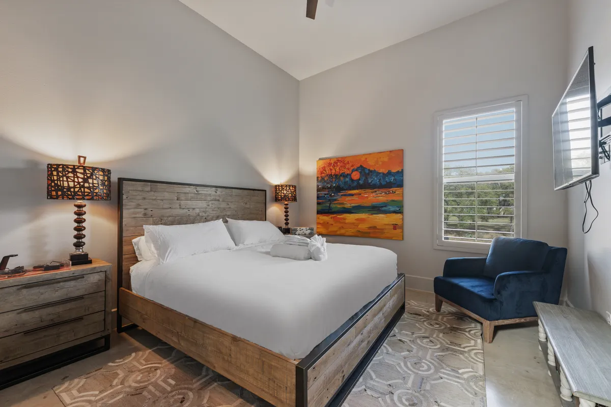 Bedroom 5 image