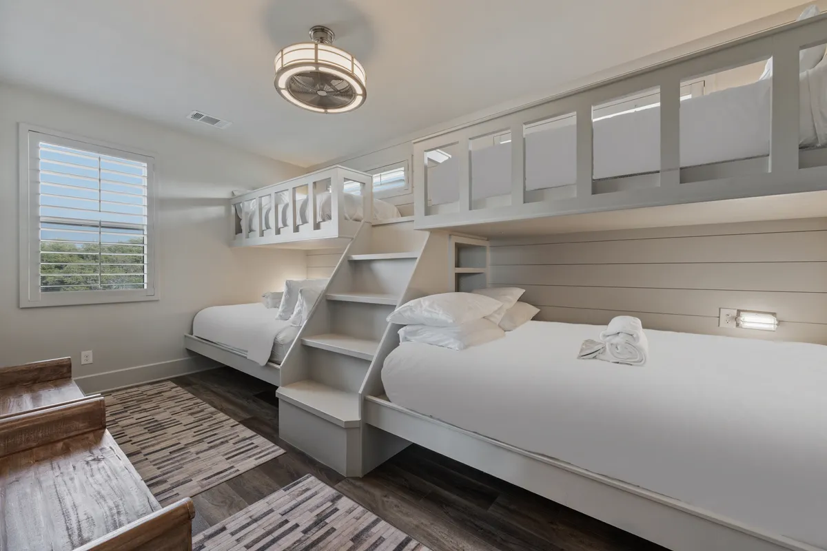 Bedroom 3 image
