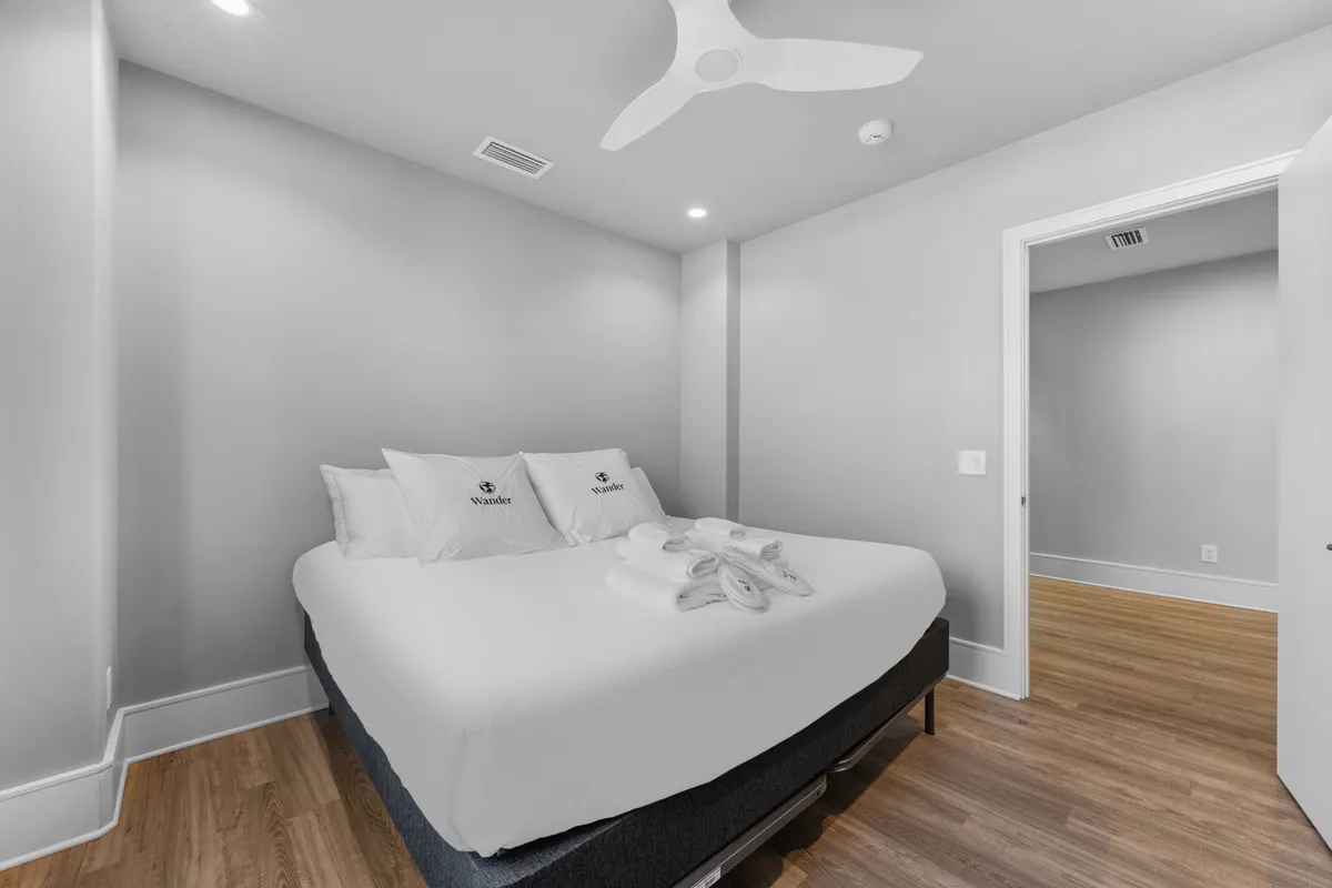 Bedroom 4 image