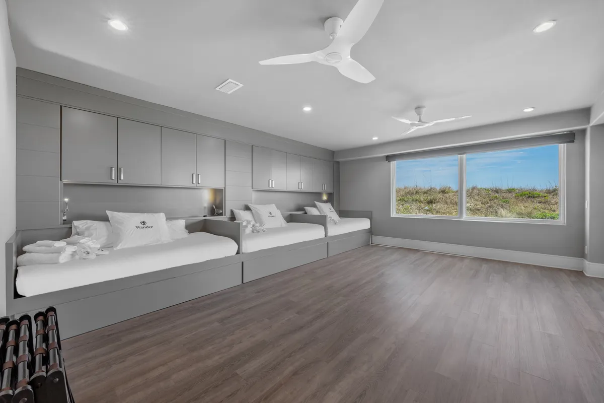 Bedroom 6 image
