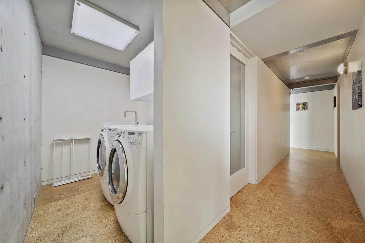 Wander Malibu Broad Beach