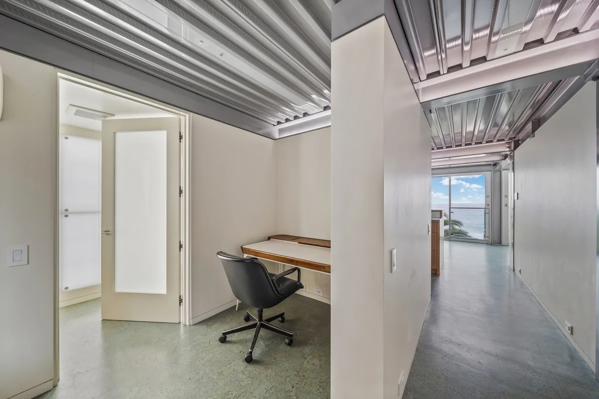 Wander Malibu Broad Beach