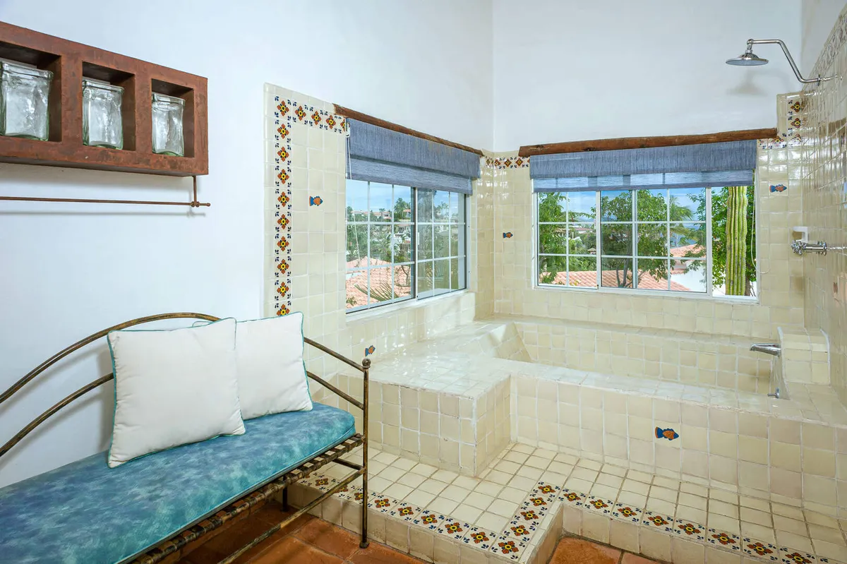 Wander Cabo Glow #13