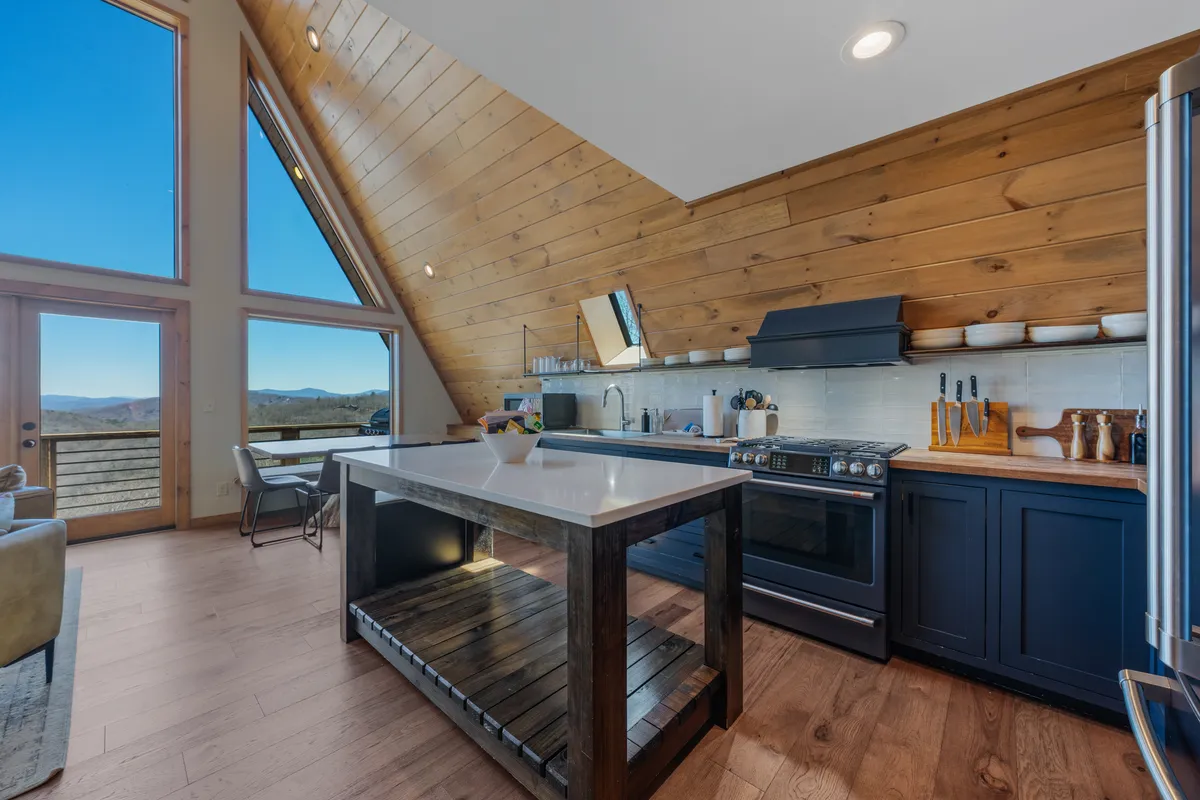 Wander Blue Ridge Retreat