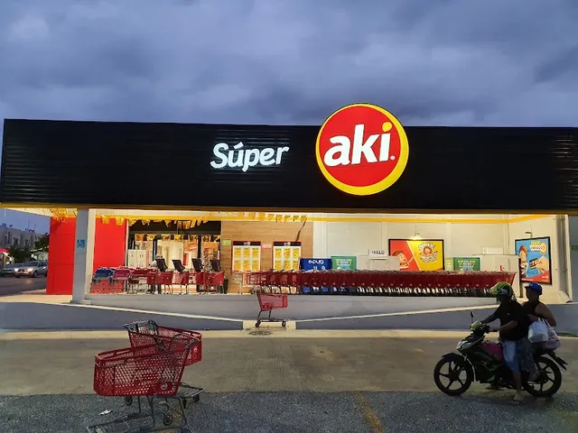 Súper Akí Puerto Aventuras