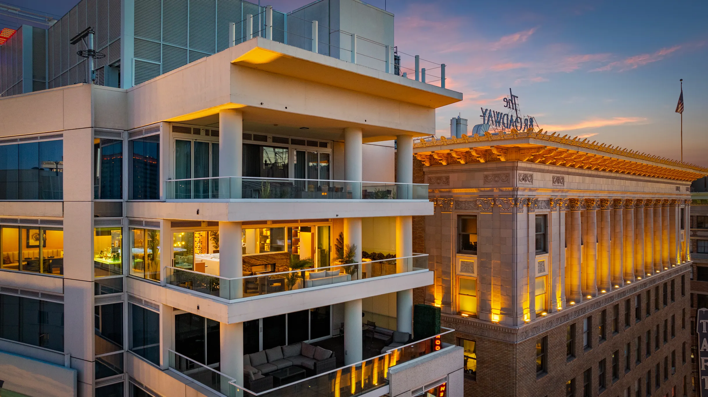 Wander Hollywood Penthouse #4