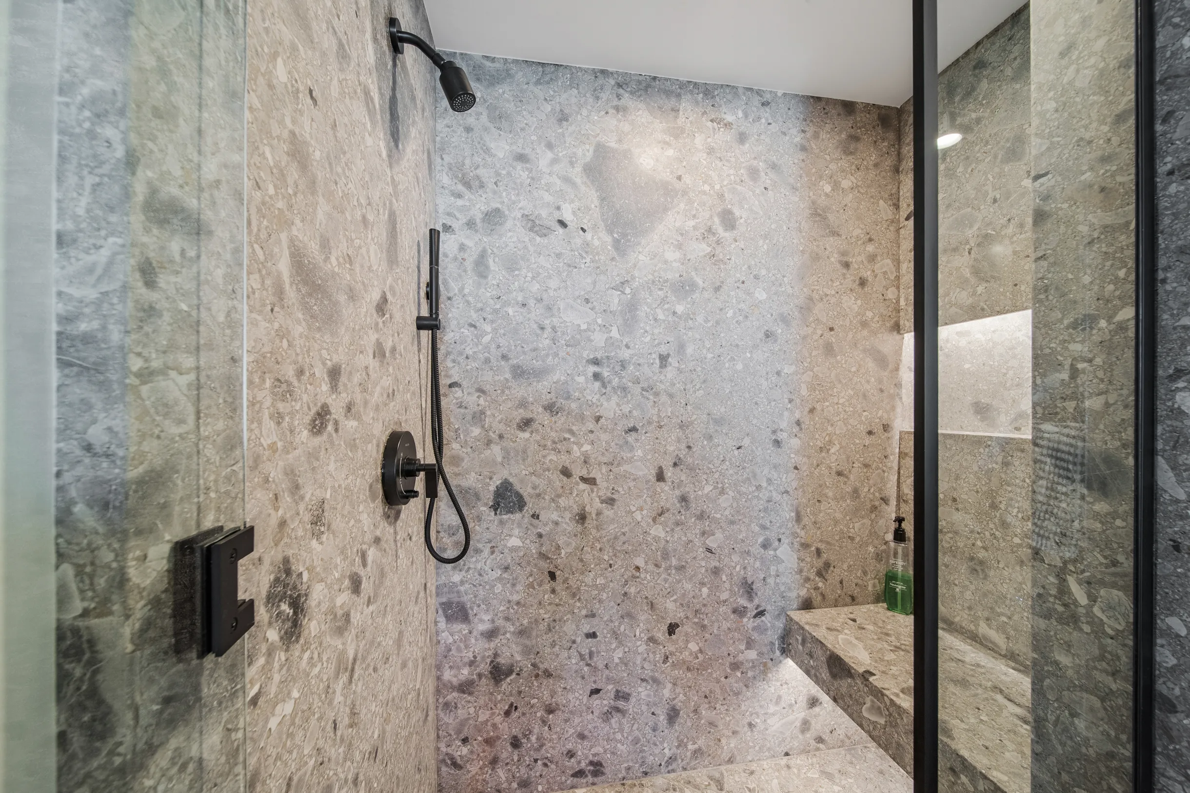 Wander Hollywood Penthouse #28