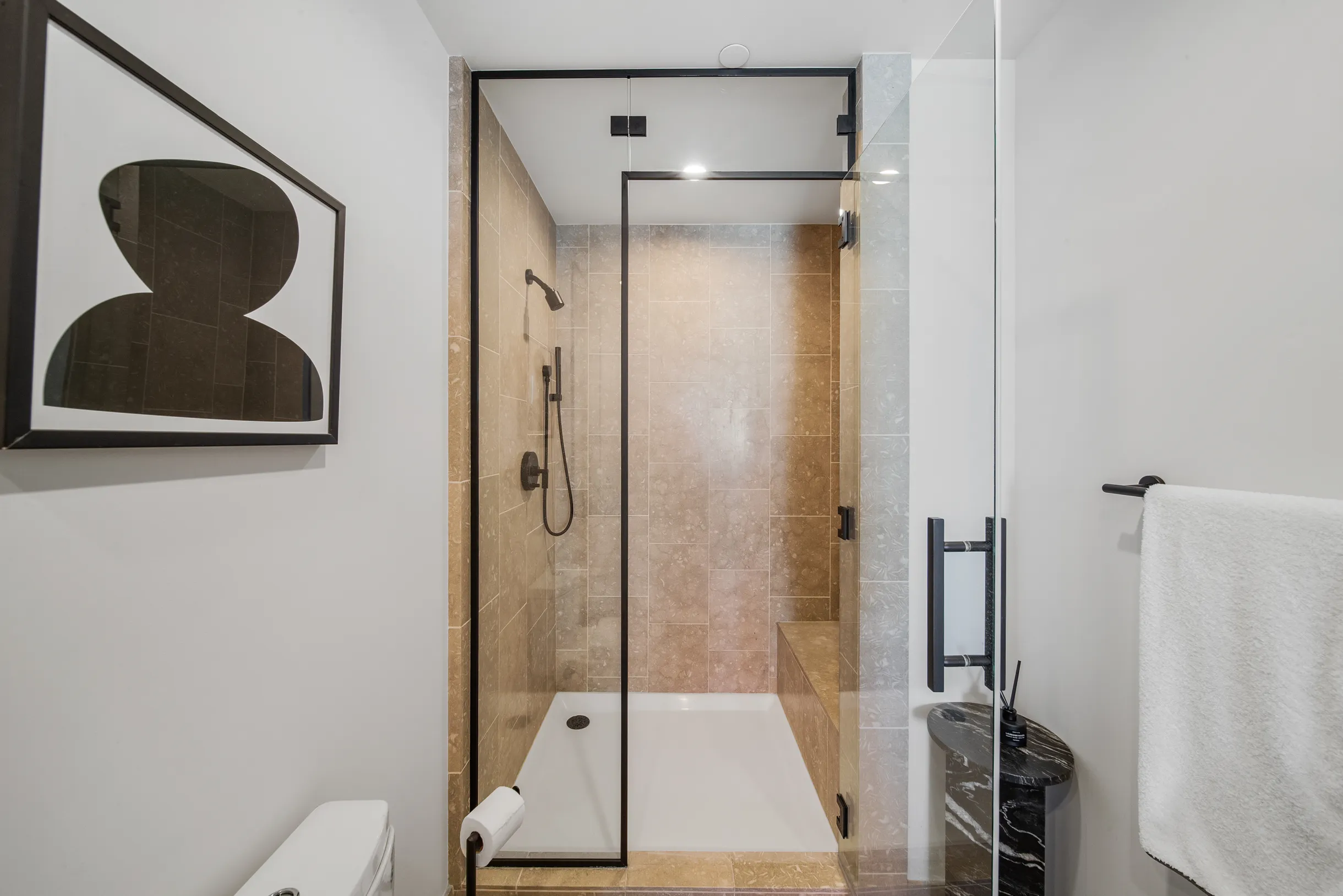 Wander Hollywood Penthouse #29