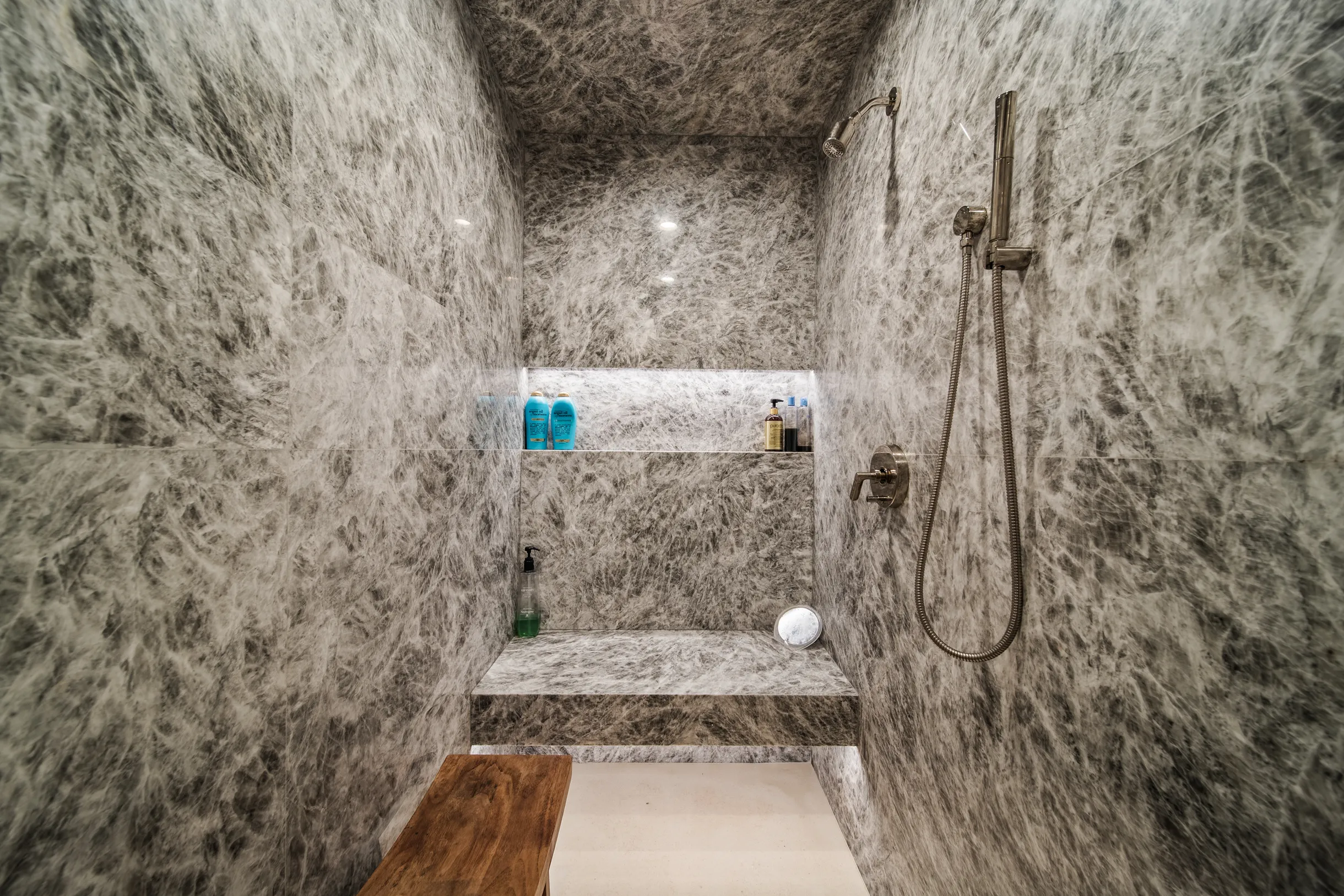 Wander Hollywood Penthouse #63