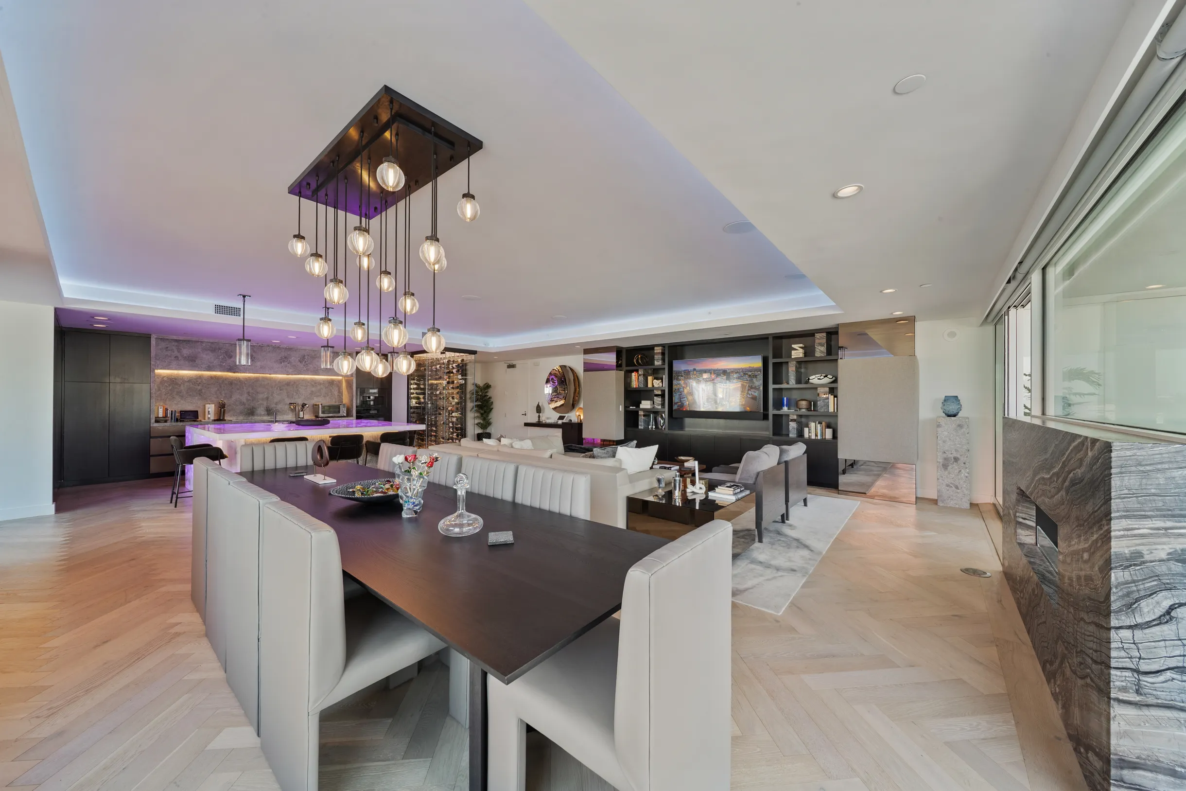 Wander Hollywood Penthouse #58