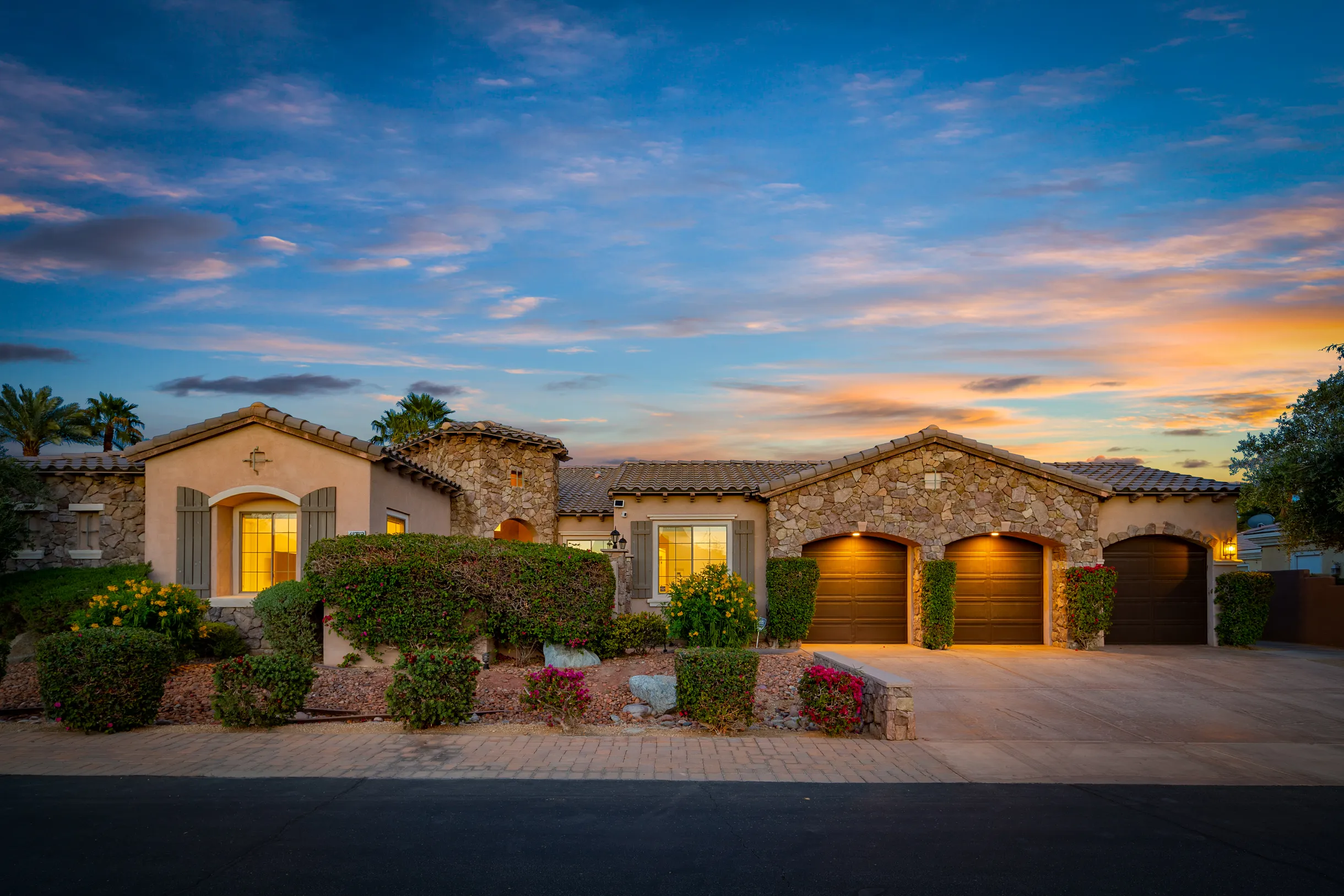 Wander Indio Palms #4