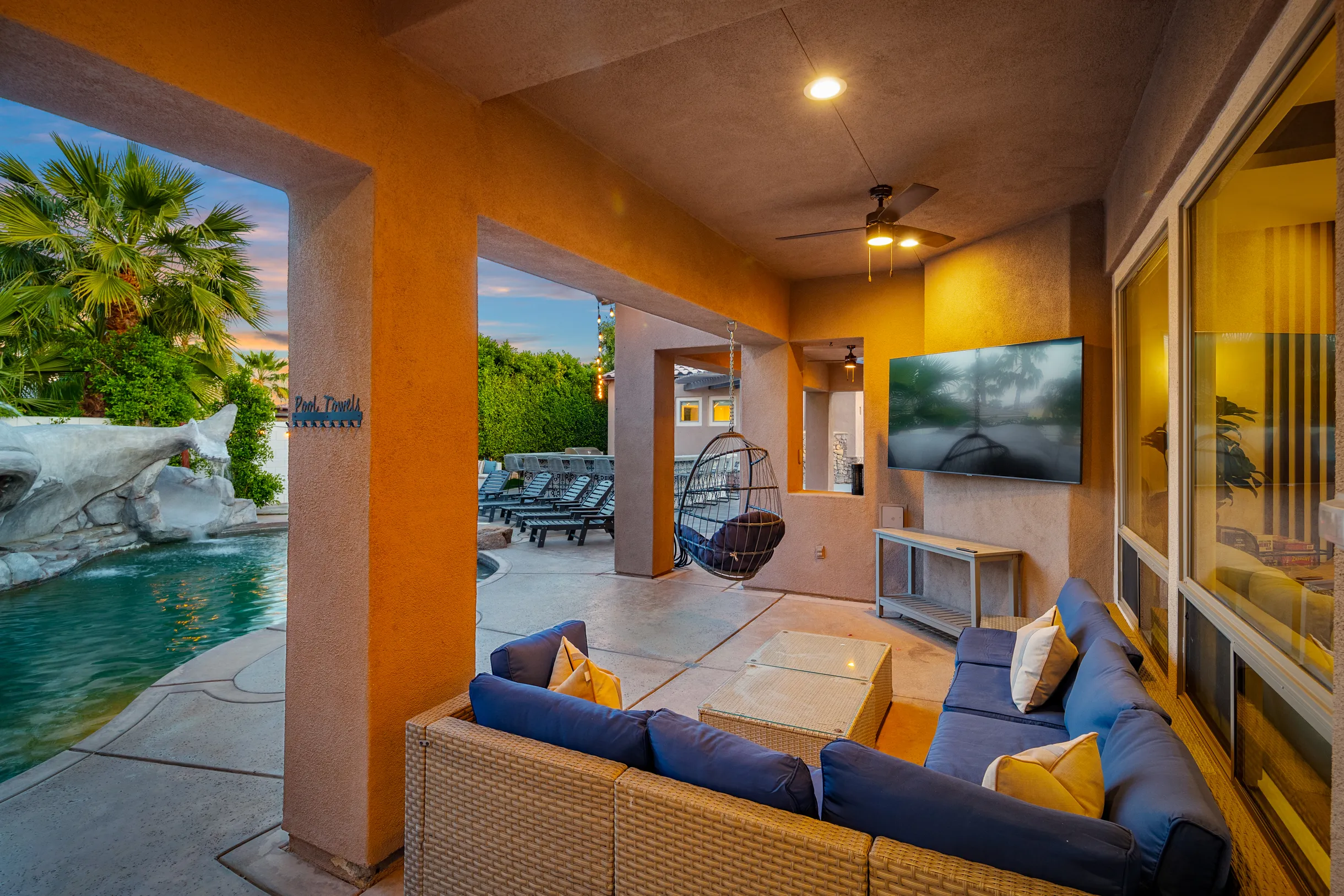 Wander Indio Palms #94