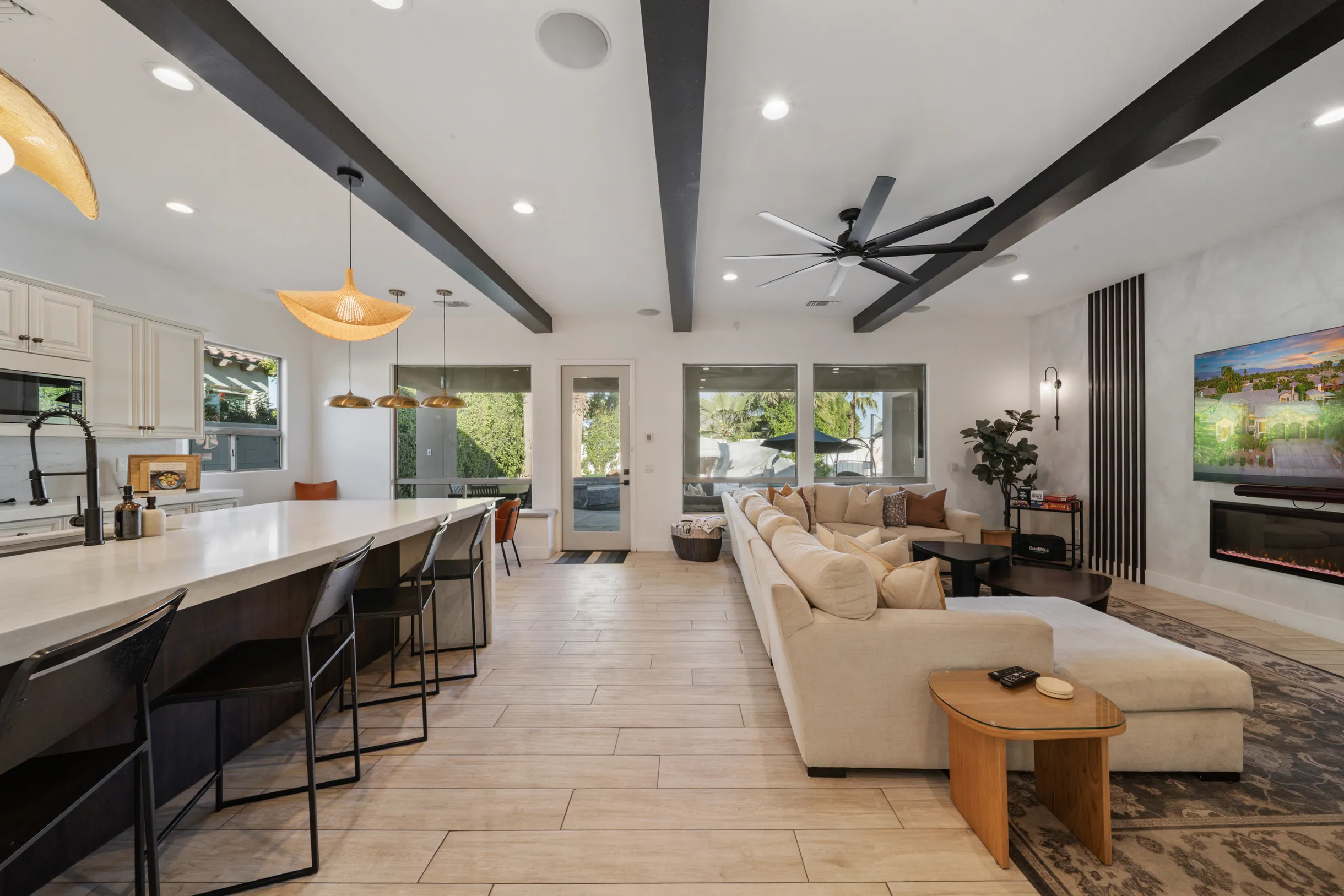 Wander Indio Palms #104