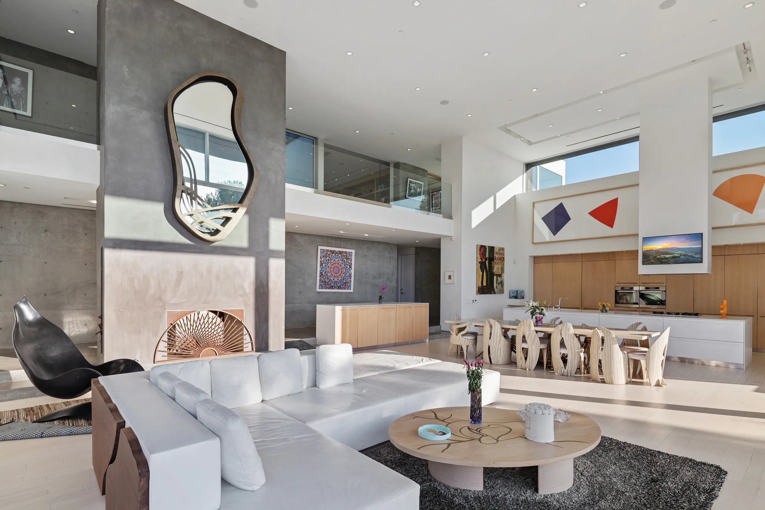 Wander Malibu Art Haven #79