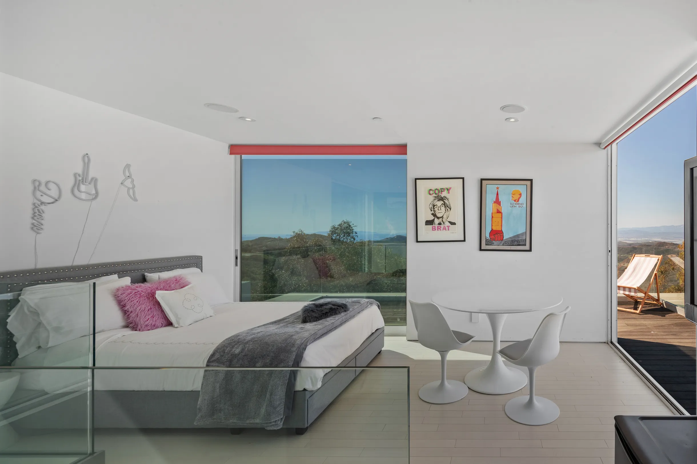 Wander Malibu Art Haven #60