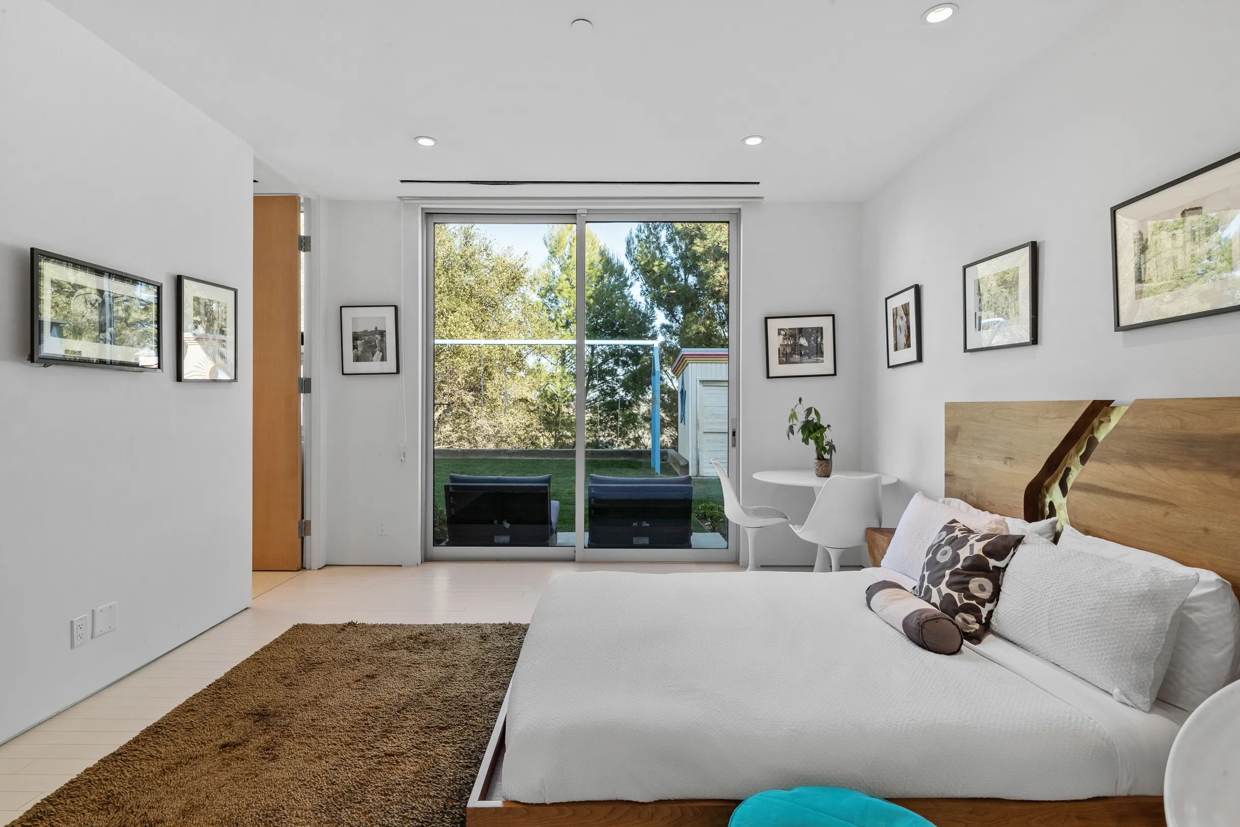 Wander Malibu Art Haven #40