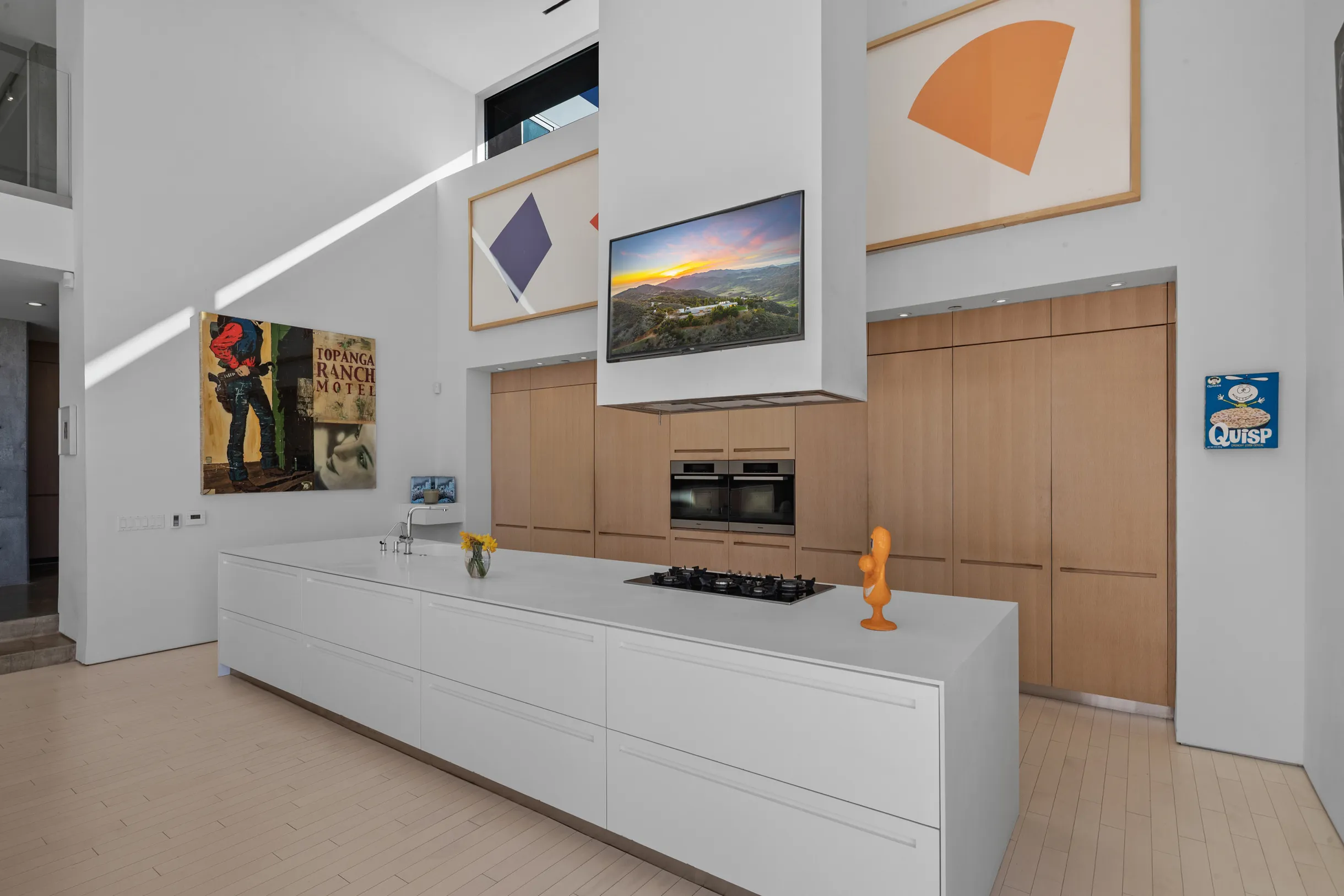 Wander Malibu Art Haven #43