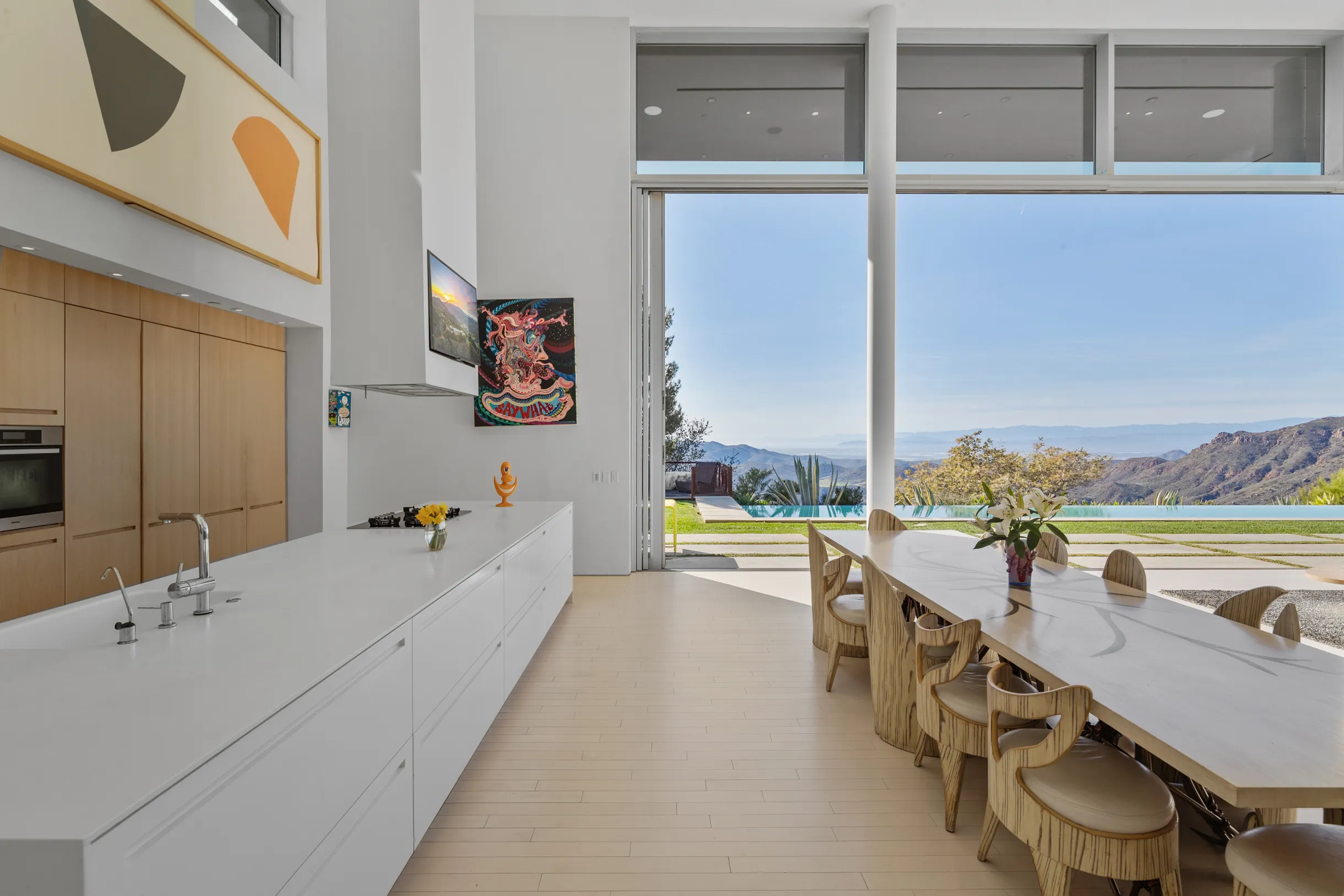 Wander Malibu Art Haven #16