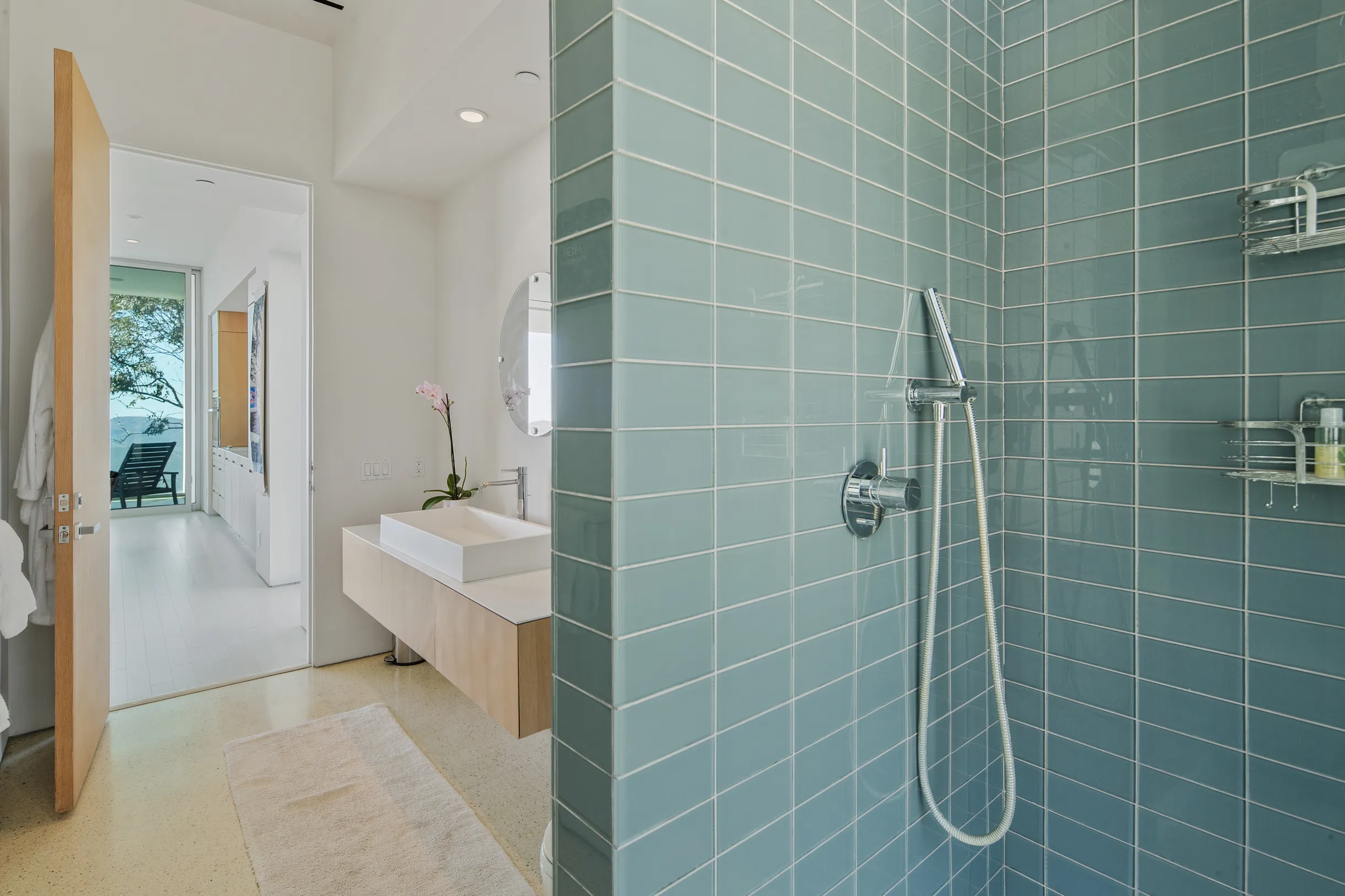 Wander Malibu Art Haven #44