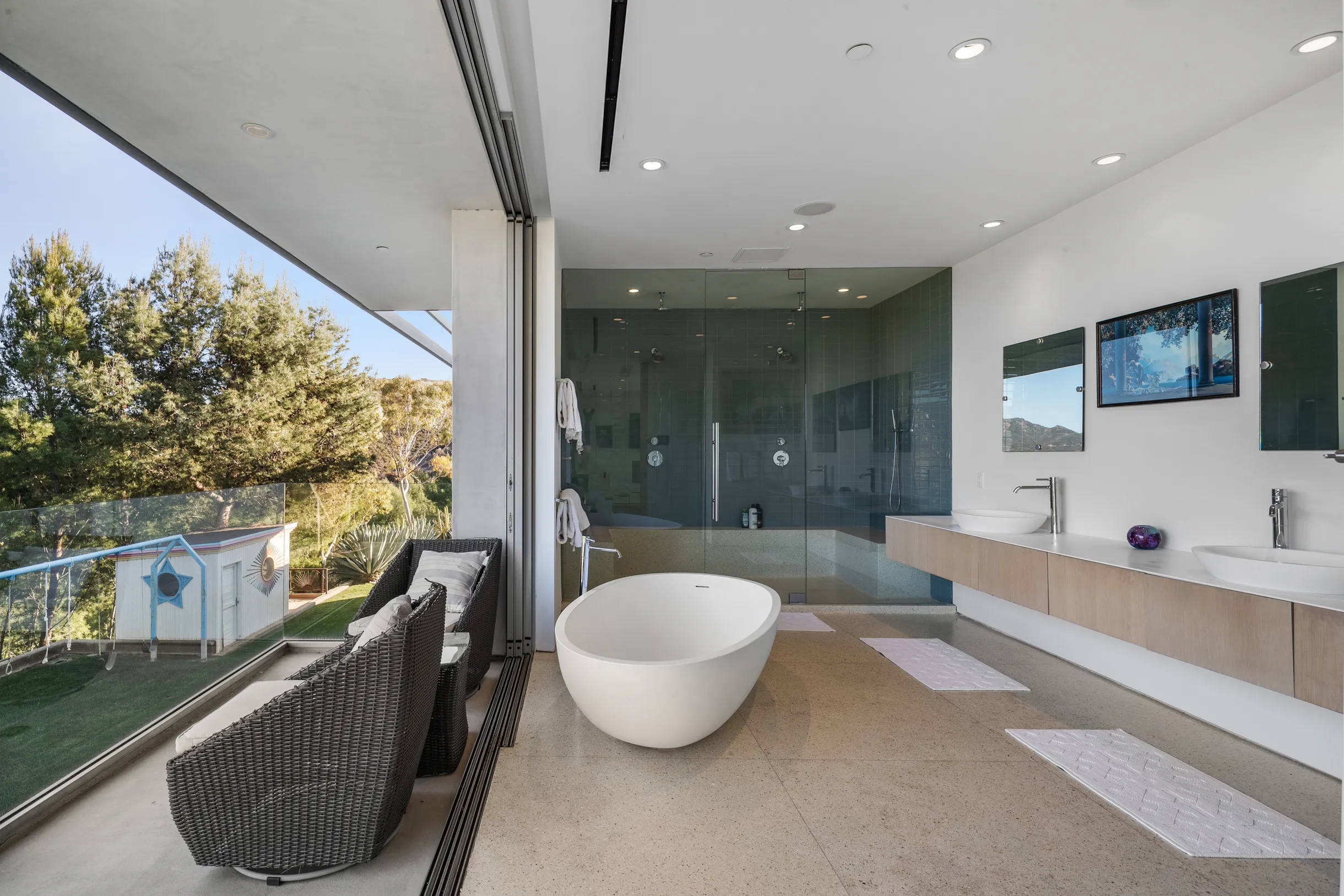 Wander Malibu Art Haven #47