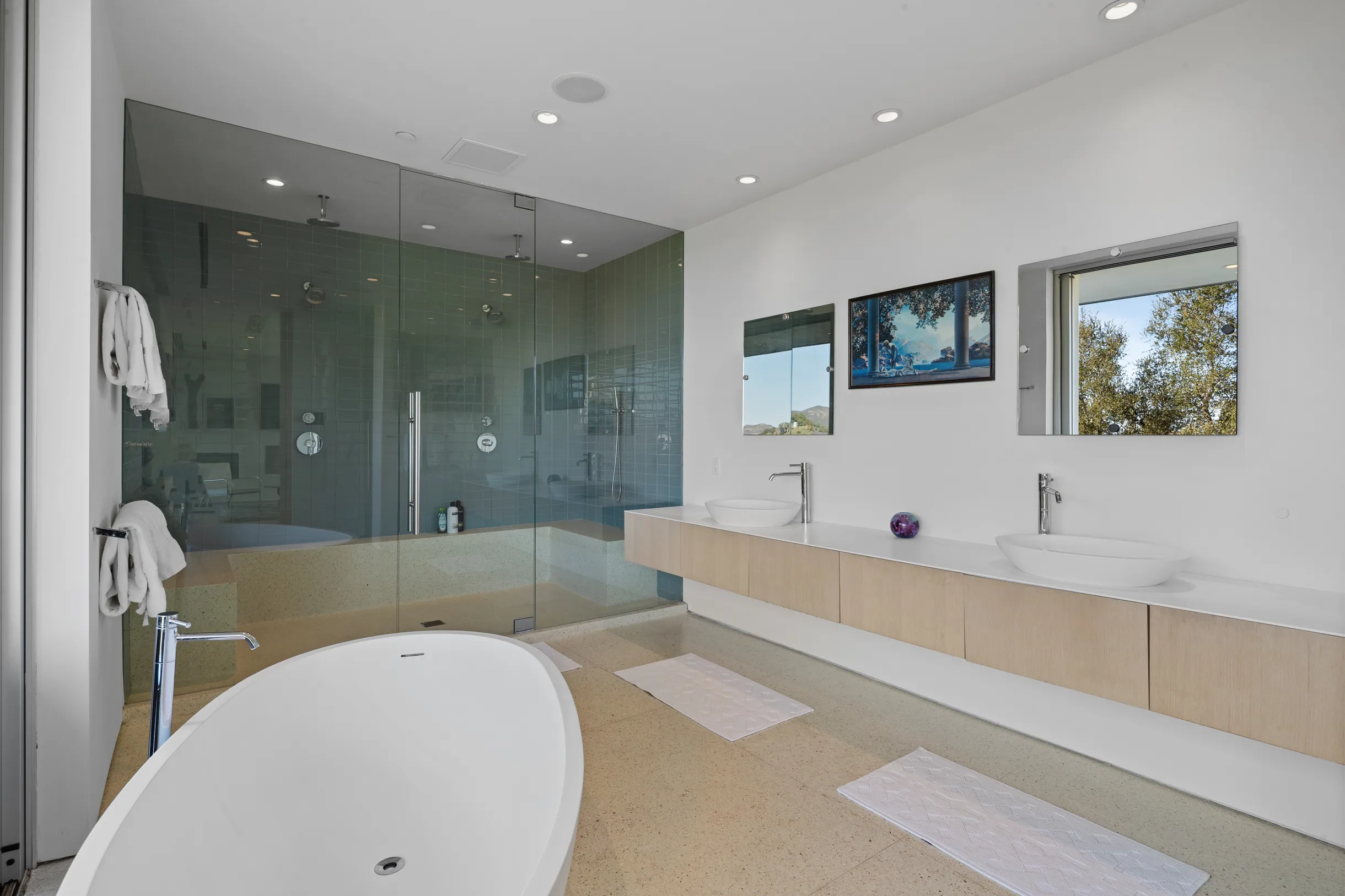 Wander Malibu Art Haven #23