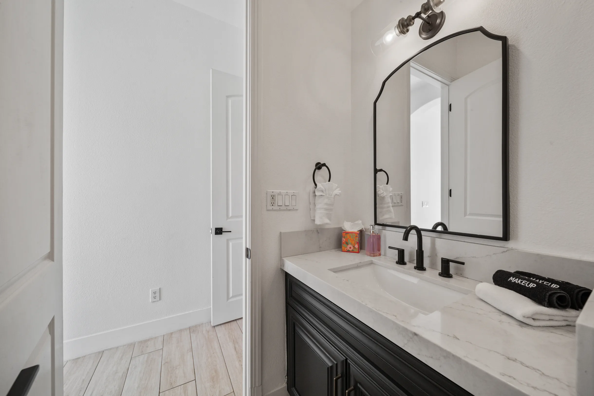 Wander Indio Palms #63