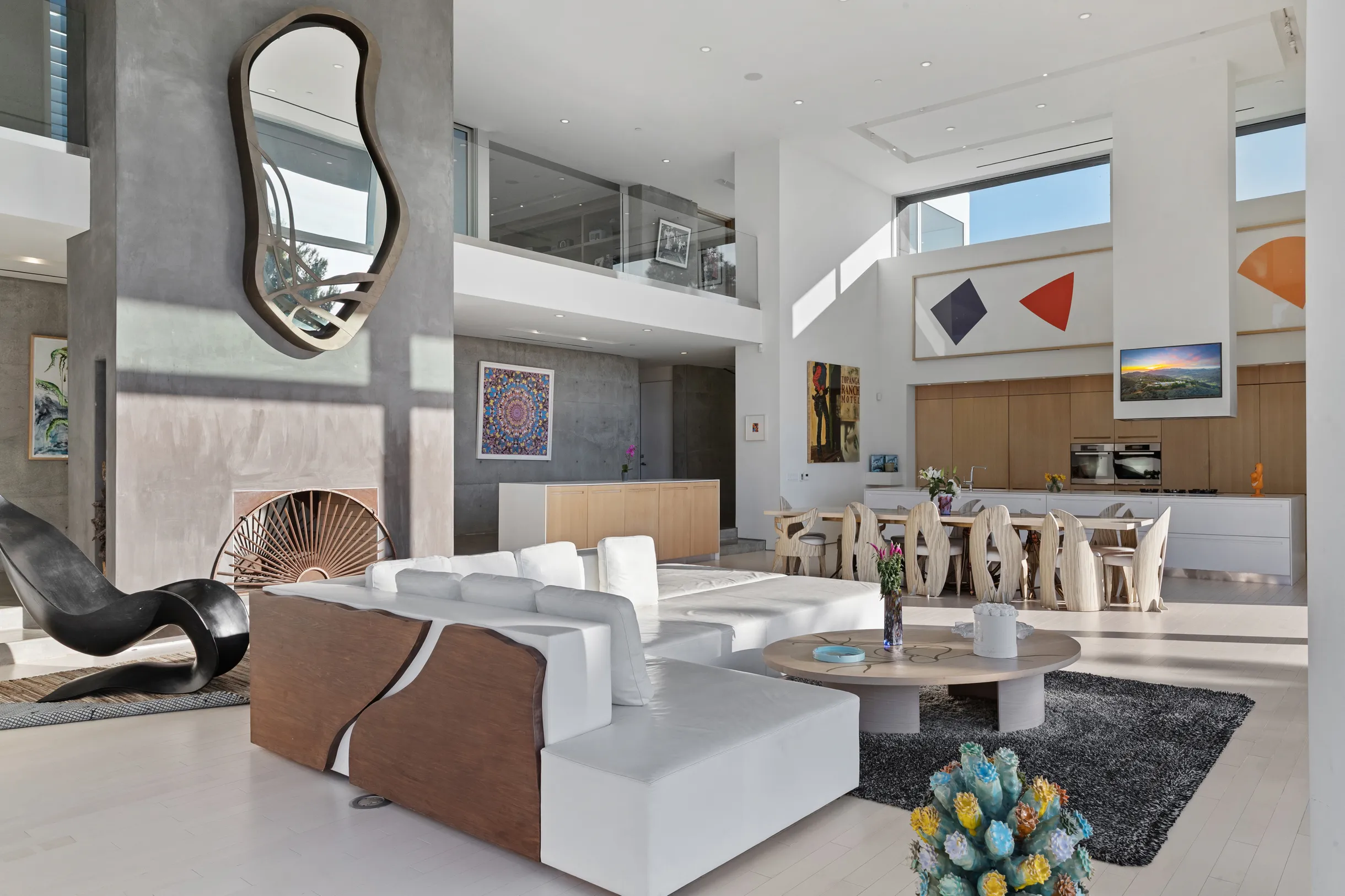 Wander Malibu Art Haven #51