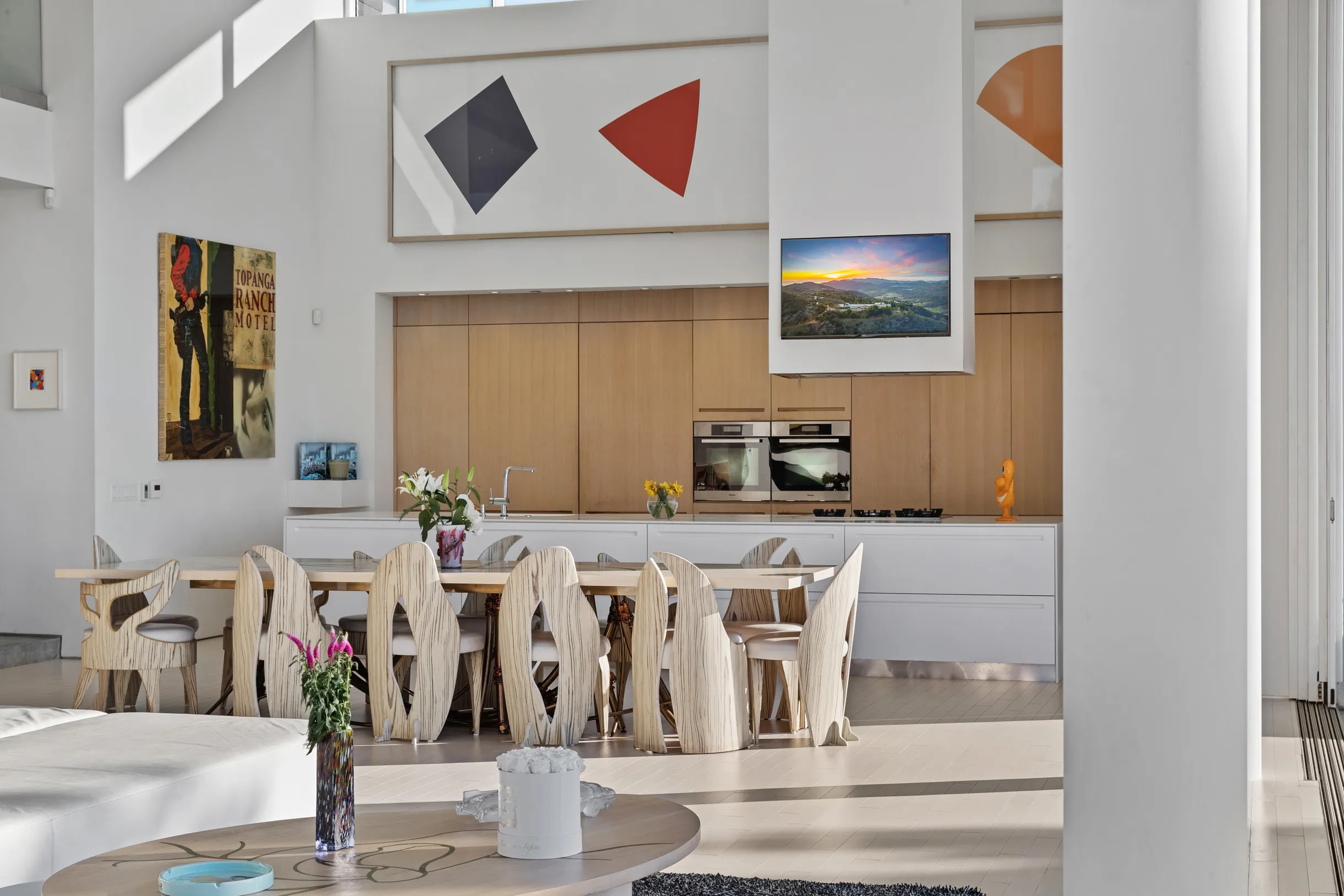 Wander Malibu Art Haven #105