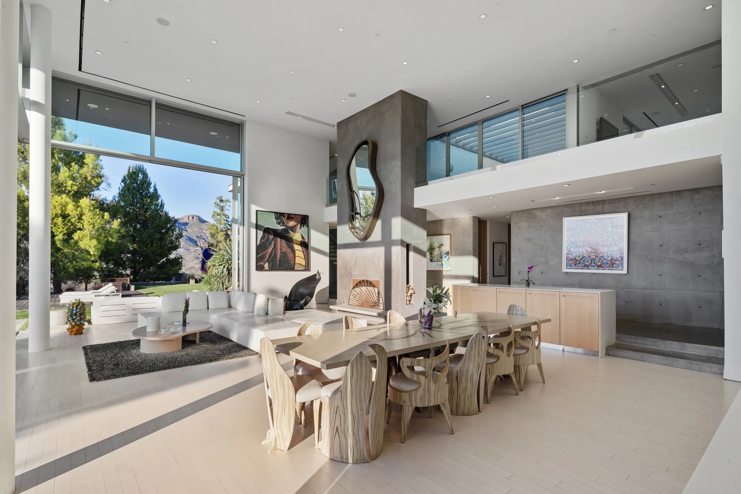 Wander Malibu Art Haven #86