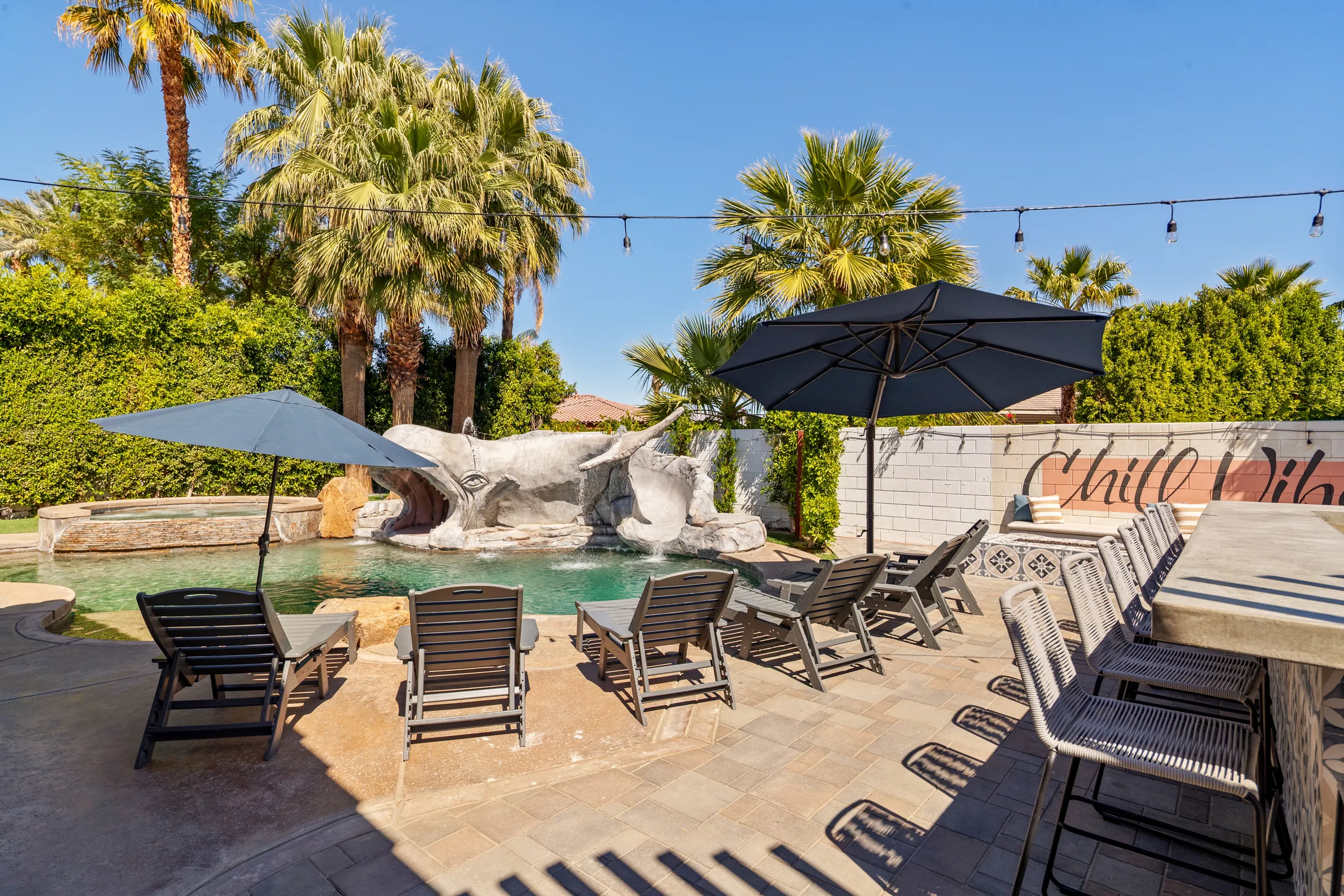 Wander Indio Palms #106